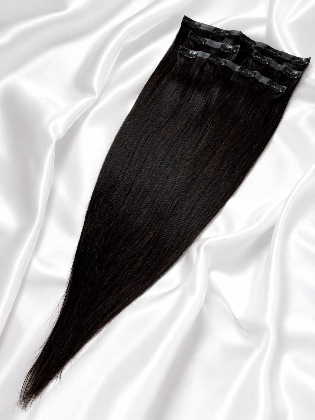 Seamless Clip-In Echthaar-Extensions 60 cm in Tokyo Night — ARIA HAIR